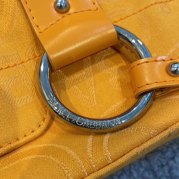 Authentic Dolce and Gabbana mini purse baguette style - Picture 4 of 7